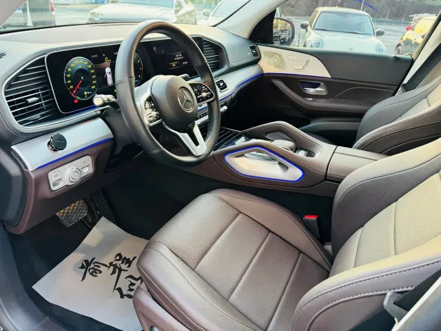 Mercedes-Benz GLE-Class — Фото автомобиля 4