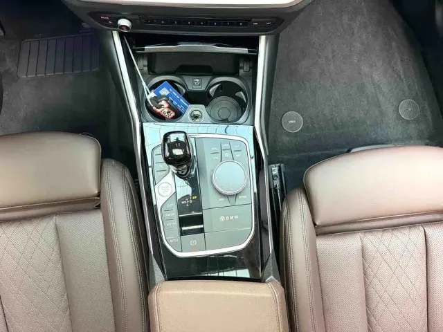 BMW BMW 3 Series 2022 320Li M Sport Package — Фото автомобиля 13