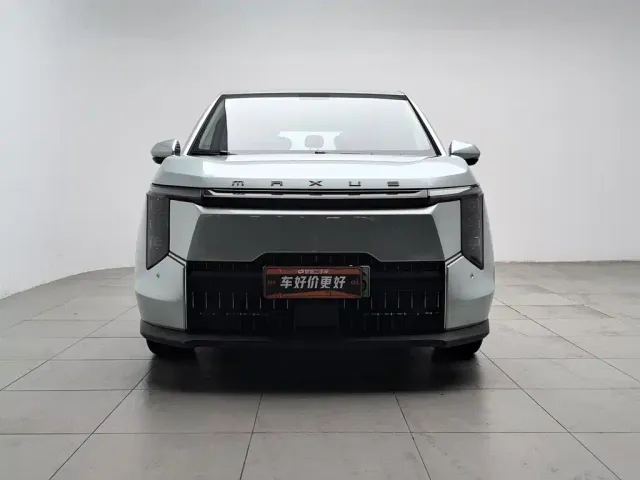 Maxus Dajia 7 — Фото автомобиля 3