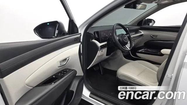 Hyundai Tucson Новый Tucson (NX4) Бензин 1.6 турбо 2WD — Фото автомобиля 10