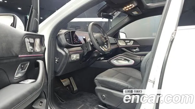 Mercedes-Benz GLE-Class — Фото автомобиля 2
