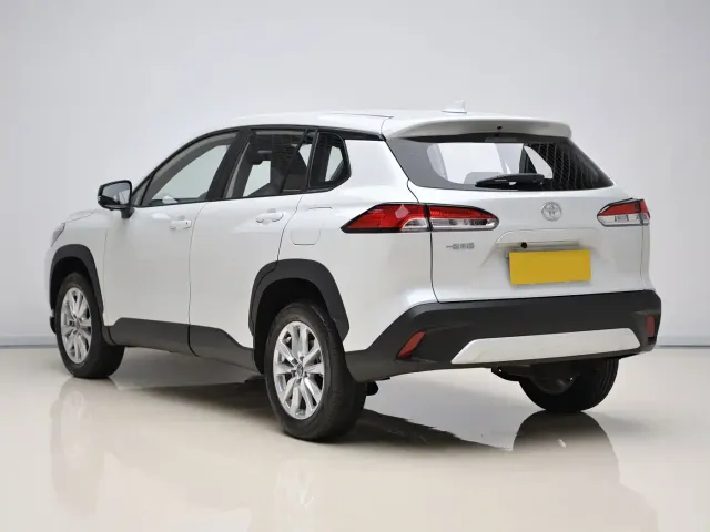 Toyota Corolla Cross — Фото автомобиля 4