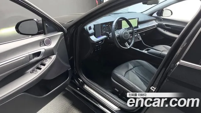 Hyundai Sonata — Фото автомобиля 15