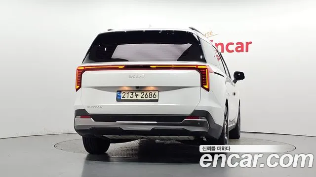 Kia Carnival — Фото автомобиля 4