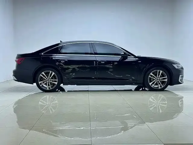 Audi A6L — Фото автомобиля 8