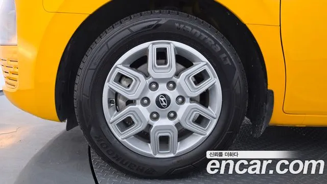 Hyundai Staria Staria — Фото автомобиля 5