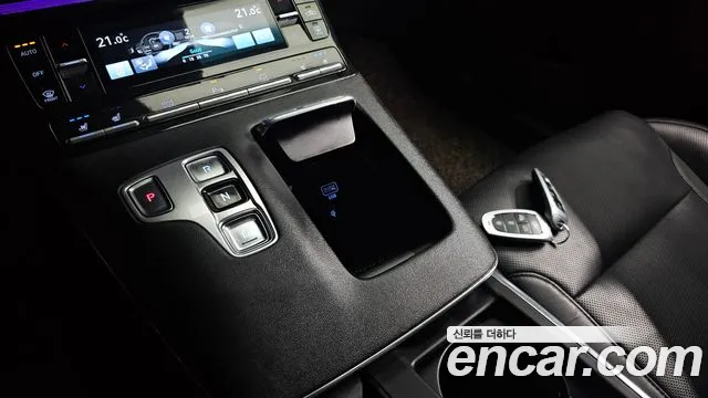 Hyundai Grandeur New — Фото автомобиля 9