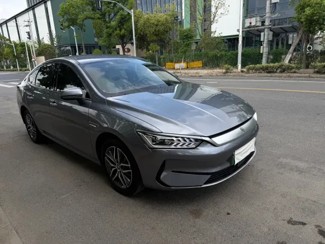 BYD Qin PLUS 2024 Glory Edition EV 510KM Leading — Фото автомобиля 3