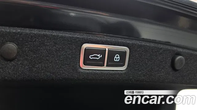 Hyundai Grandeur GN7 — Фото автомобиля 25