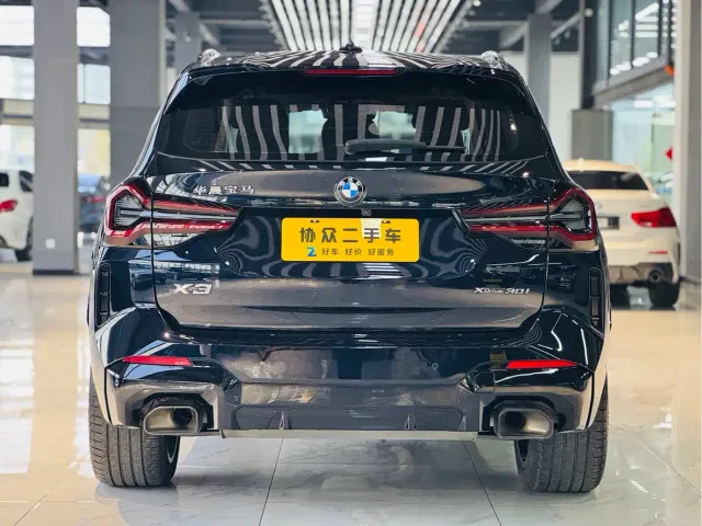 BMW X3 — Фото автомобиля 4