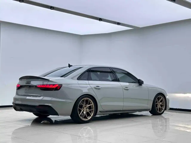Audi A4L — Фото автомобиля 17