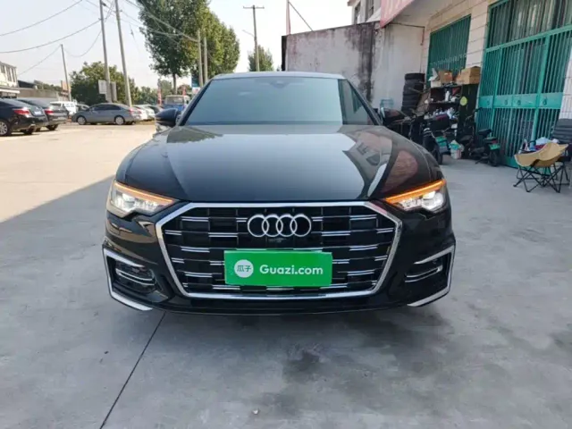 Audi A6L — Фото автомобиля 2