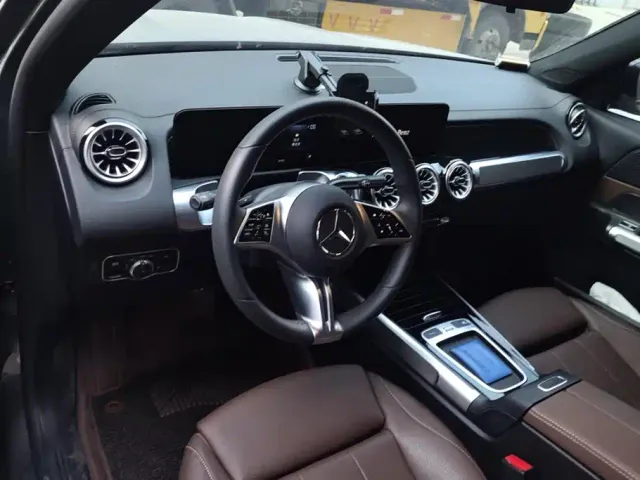 Mercedes-Benz GLB-Class — Фото автомобиля 12