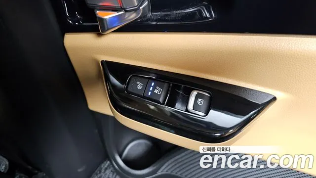 Kia Canival Carnival 4 поколение Бензин 7 мест Signature — Фото автомобиля 27