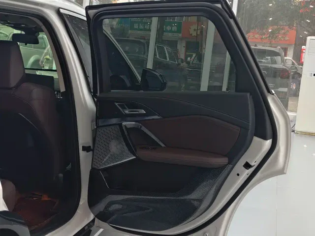 BMW X1 — Фото автомобиля 18
