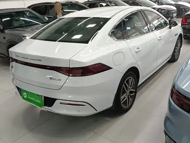 BYD Qin PLUS — Фото автомобиля 6