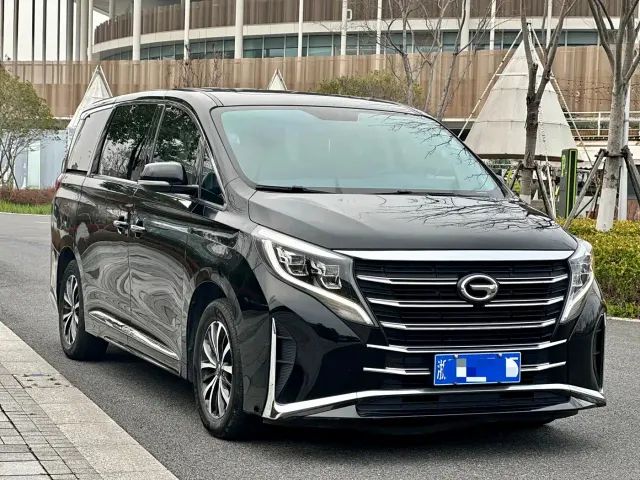 GAC Trumpchi M8 — Фото автомобиля 3