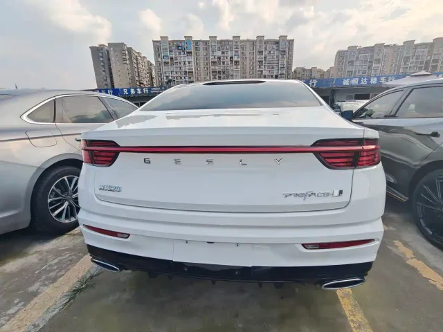 Geely Xingrui — Фото автомобиля 14