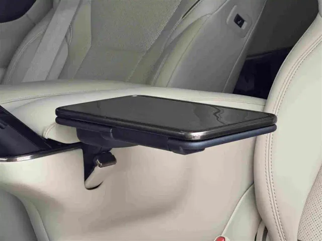 Toyota Vellfire — Фото автомобиля 16