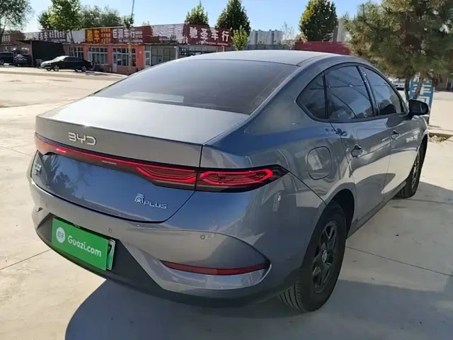 BYD Qin PLUS — Фото автомобиля 6