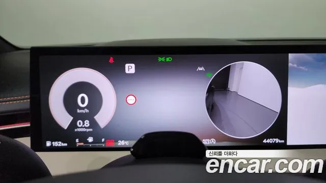 Genesis GV70 — Фото автомобиля 8