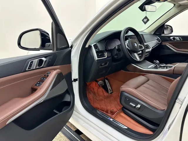 BMW X5 — Фото автомобиля 8