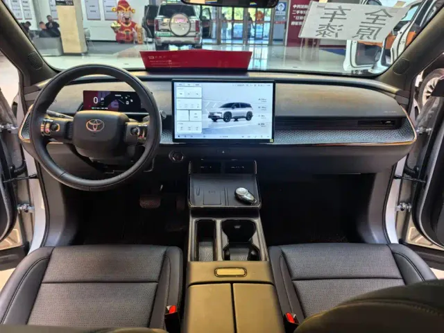 Toyota BoZhi 3X — Фото автомобиля 10
