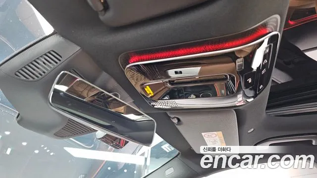 Mercedes-Benz E-Class — Фото автомобиля 15