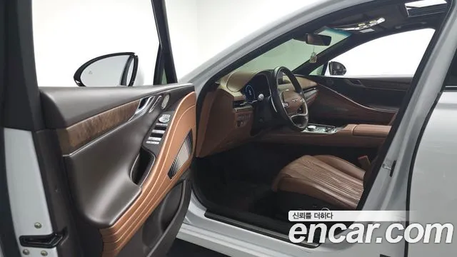 Genesis G80 Бензин 3.5 турбо AWD — Фото автомобиля 8