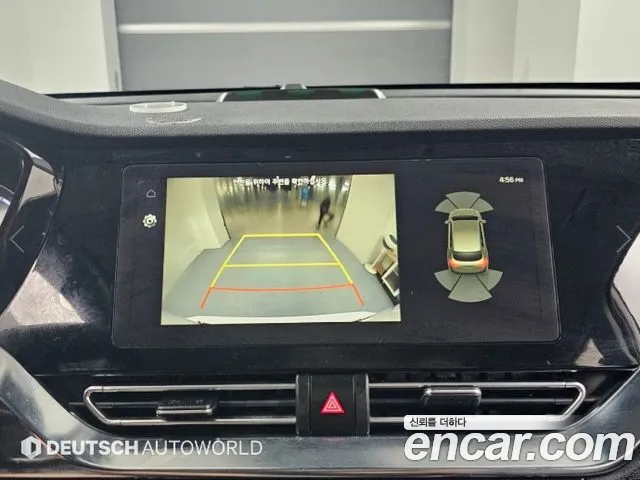 Kia Niro — Фото автомобиля 14