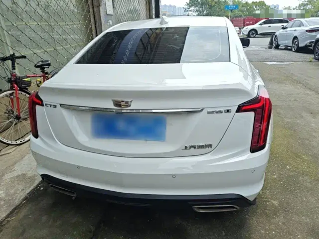 Cadillac CT5 — Фото автомобиля 5