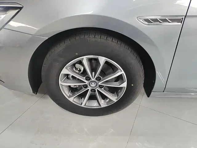 BYD Qin PLUS — Фото автомобиля 22
