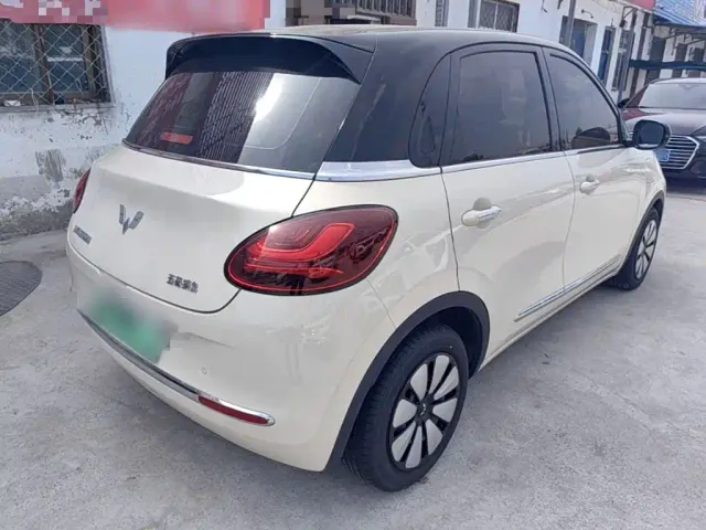 Wuling Bingo — Фото автомобиля 6