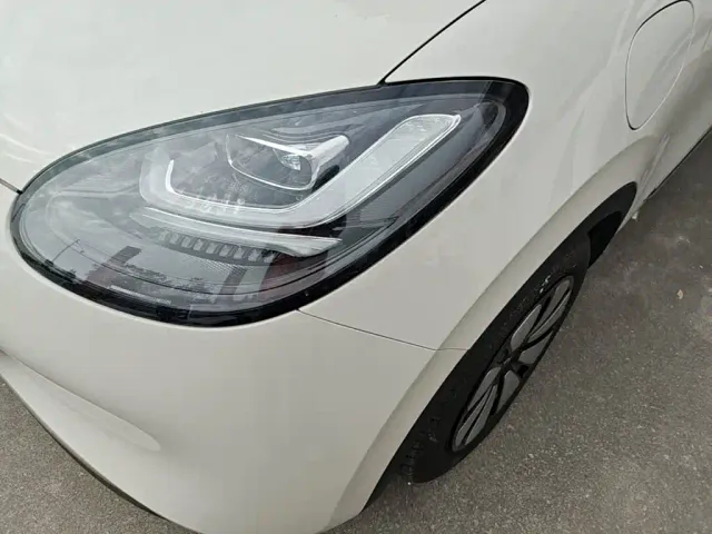 Wuling Bingo — Фото автомобиля 23