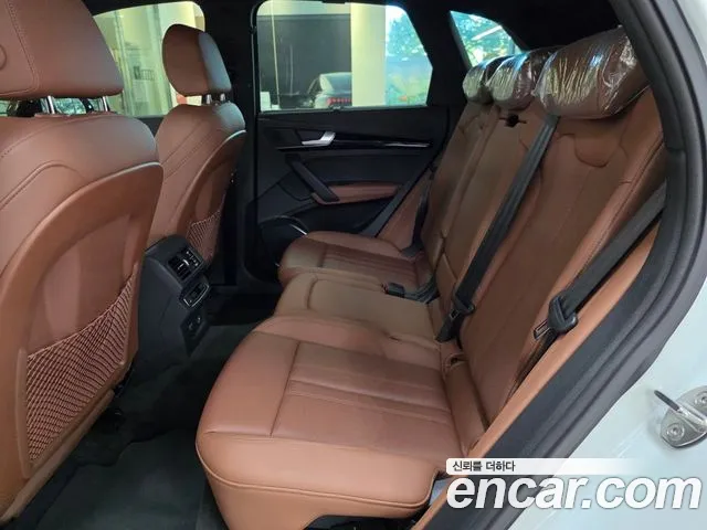 Audi Q5 FY — Фото автомобиля 11