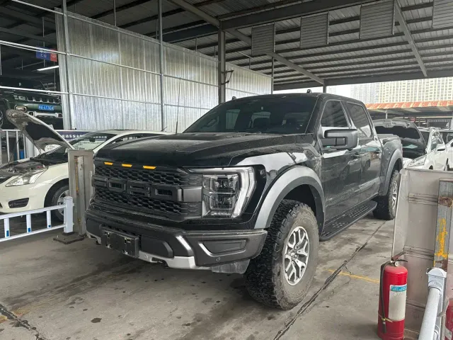 Фотография автомобиля — Ford F-150 Raptor