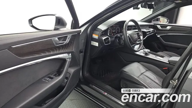 Audi A6 C8 — Фото автомобиля 15