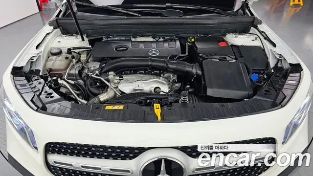Mercedes-Benz GLB-Class — Фото автомобиля 6