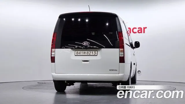 Hyundai Staria Staria Карго 5 мест — Фото автомобиля 4