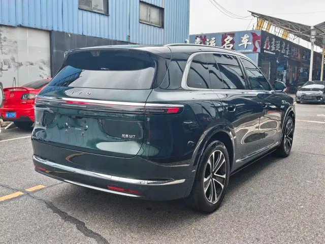 Aito M7 — Фото автомобиля 13