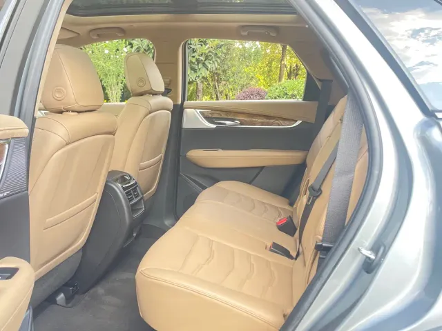 Cadillac XT5 — Фото автомобиля 7