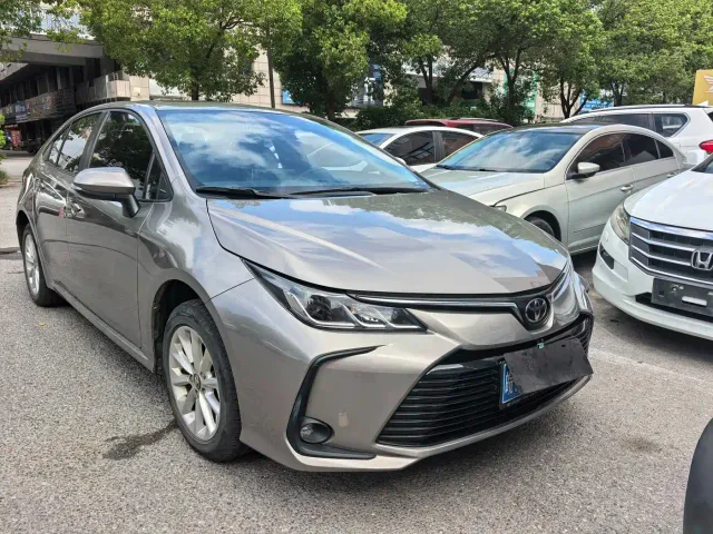 Toyota Corolla — Фото автомобиля 2