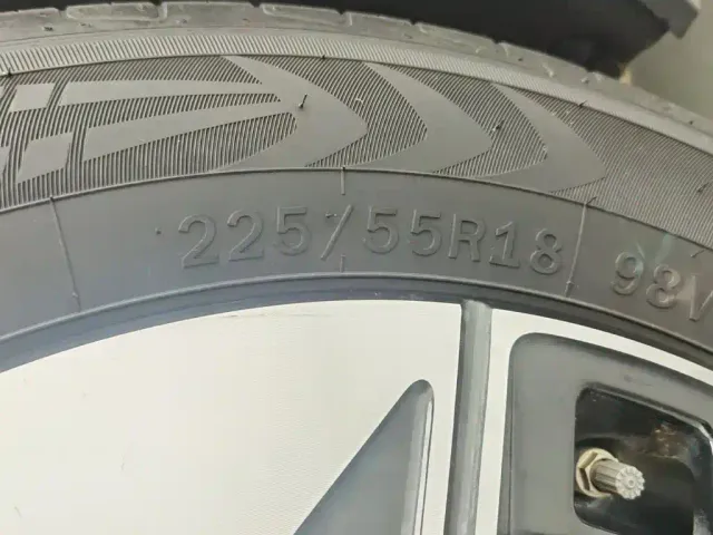 Geely Galaxy E5 — Фото автомобиля 24