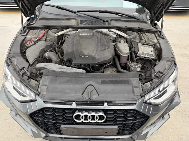 Audi A4L — Фото автомобиля 23