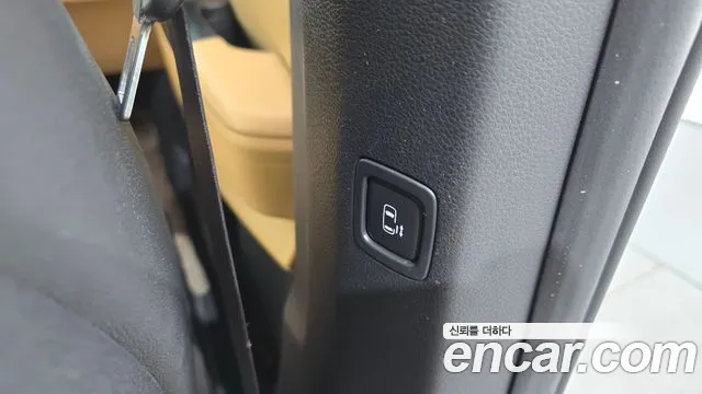 Kia Canival Carnival 4 поколение Дизель 9 мест Prestige — Фото автомобиля 28