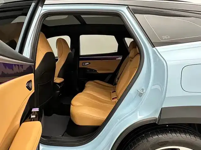 Geely Galaxy L7 — Фото автомобиля 13