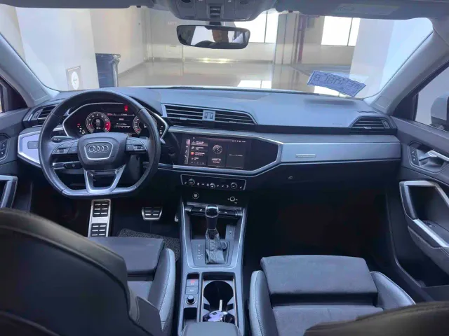 Audi Q3 — Фото автомобиля 13