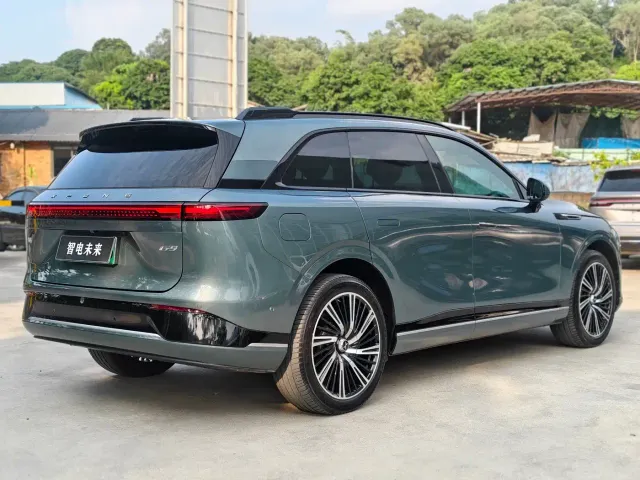 Xpeng G9 — Фото автомобиля 6