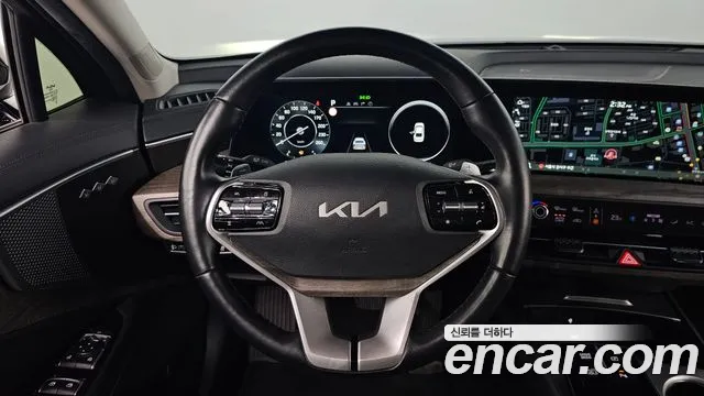 Kia K8 — Фото автомобиля 13