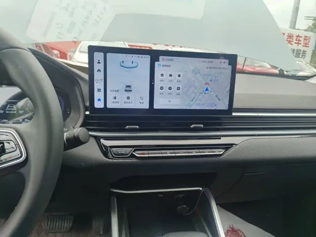 Geely Emgrand — Фото автомобиля 12